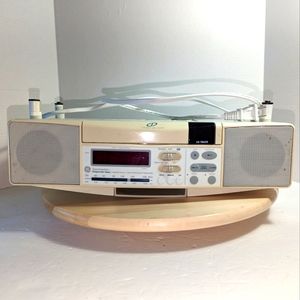 GE Space Saver CD Radio Light Under Cabinet